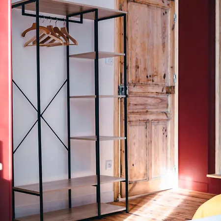 Cosy Au Coeur Du Village - Le Segala Apartment Montbazens