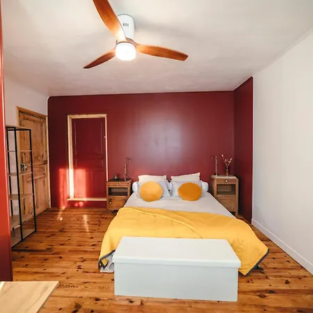 Cosy Au Coeur Du Village - Le Segala Apartment