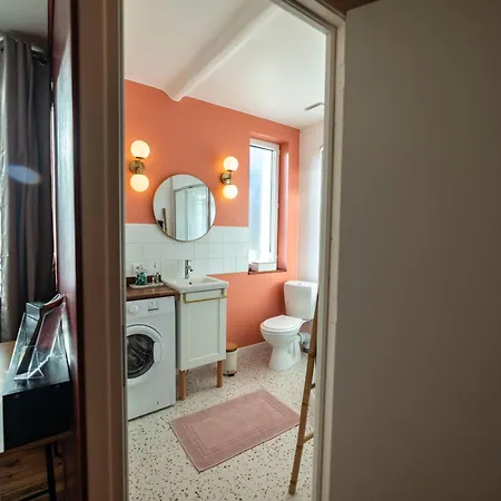 Lägenhet Cosy Au Coeur Du Village - Le Segala Montbazens